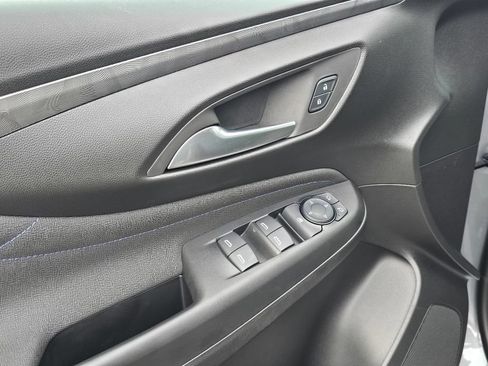New 2026 Buick Envista Sport Touring w/ Convenience I Package FWD image 20