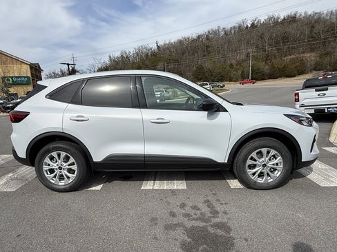 New 2026 Ford Escape Active w/ Cold Weather Package image 4