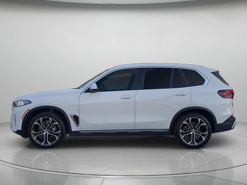 Used 2025 BMW X5 sDrive40i w/ Premium Package RWD image 43