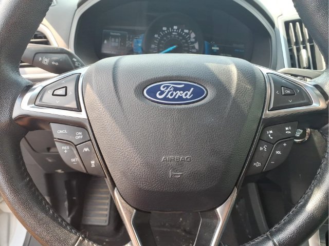 Used 2024 Ford Edge SEL AWD/4WD image 12