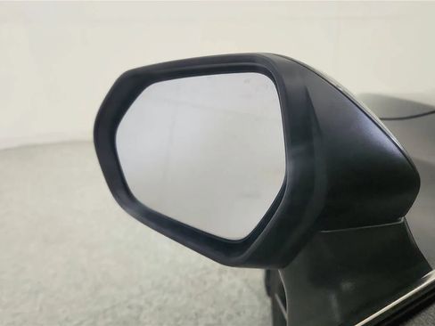 Used 2023 Toyota Camry SE FWD image 24