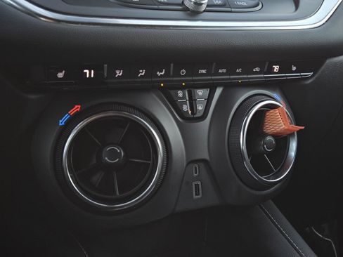 Used 2024 Chevrolet Blazer LT image 22