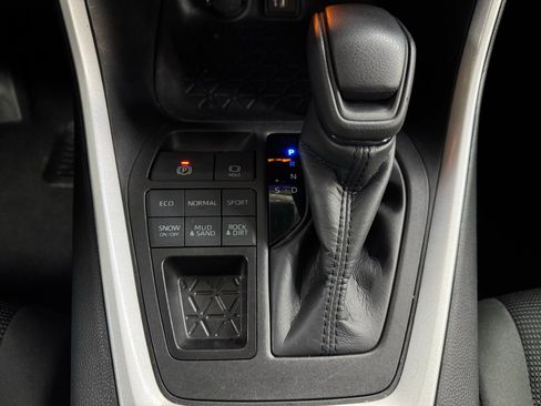 Used 2024 Toyota RAV4 LE image 25