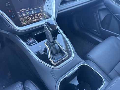 Used 2025 Subaru Outback Limited w/ Popular Package #2 image 34