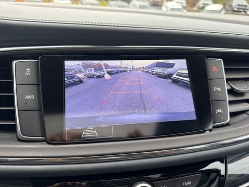 Used 2021 Buick Enclave Premium w/ Sun and Sites Package image 19