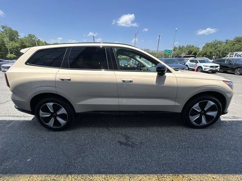 Certified 2025 Volvo EX90 Plus AWD/4WD image 9