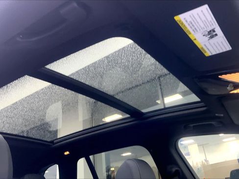 Used 2022 BMW X5 sDrive40i w/ Premium Package image 14