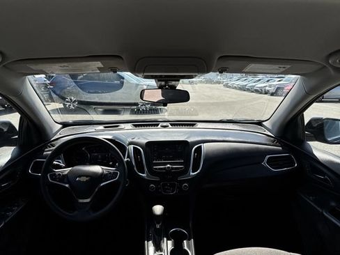 Used 2022 Chevrolet Equinox LT FWD image 19