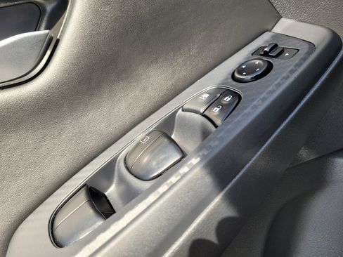 Used 2025 Nissan Sentra SV w/ All-Weather Package FWD image 27