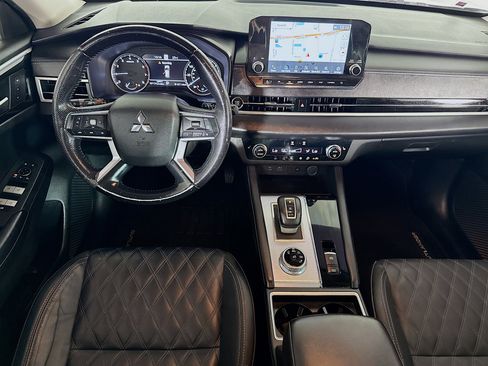 Used 2022 Mitsubishi Outlander SEL image 27