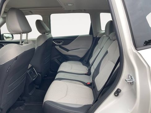 Certified 2024 Subaru Forester Premium AWD/4WD image 13