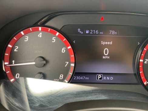 Used 2025 Nissan Frontier Pro-X RWD image 31