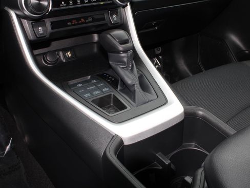 Certified 2023 Toyota RAV4 LE image 14