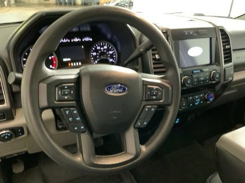 Used 2022 Ford F250 XLT w/ XLT Value Package AWD/4WD image 16