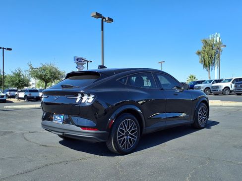Certified 2025 Ford Mustang Mach-E Premium AWD/4WD image 6