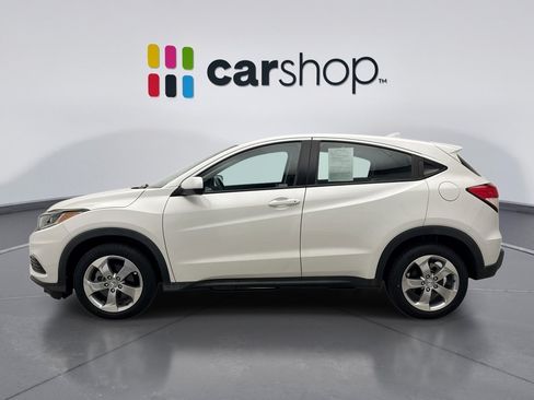 Used 2021 Honda HR-V LX image 2