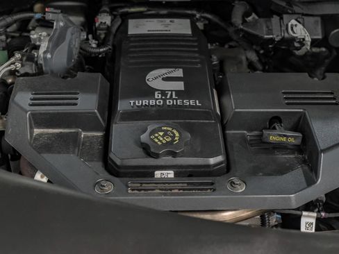 Used 2024 RAM 3500 Big Horn w/ Night Edition AWD/4WD image 60