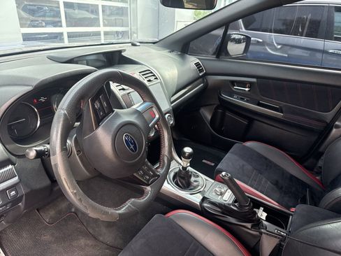 Used 2015 Subaru WRX STI image 9