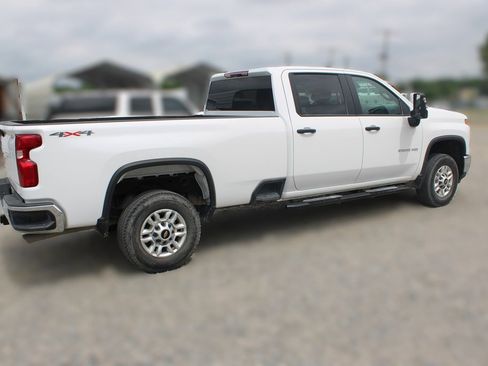 Used 2025 Chevrolet Silverado 2500 W/T w/ WT/CX Safety Package image 5