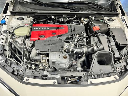 Used 2025 Honda Civic Type R image 25
