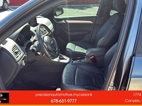 Used 2018 Audi Q3 2.0T Premium w/ Convenience Package FWD image 11
