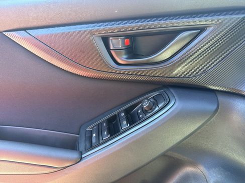 Used 2023 Subaru Crosstrek 2.0i image 17