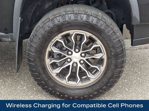 Used 2022 Chevrolet Colorado ZR2 AWD/4WD image 29