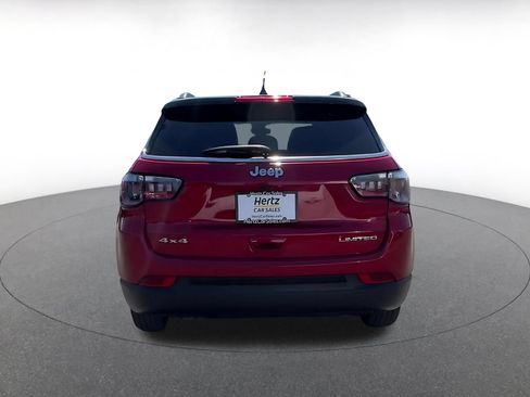 Used 2025 Jeep Compass Limited AWD/4WD image 12