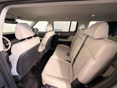 Used 2026 Hyundai Santa Fe SEL FWD image 23