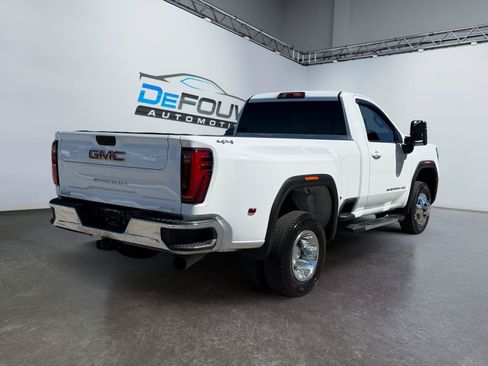 Used 2024 GMC Sierra 3500 SLE w/ SLE Convenience Package AWD/4WD image 3