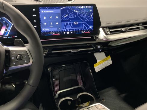 Used 2026 BMW X1 xDrive28i w/ Technology Package image 19