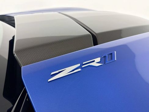 Used 2019 Chevrolet Corvette ZR1 RWD image 32