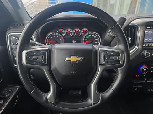 Used 2022 Chevrolet Silverado 2500 LTZ w/ Snow Plow Prep/Camper Package image 23