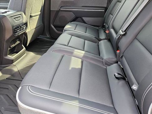 New 2026 GMC Sierra EV Elevation w/ Premium Package AWD/4WD image 16