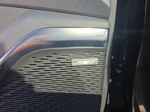 Used 2024 Chevrolet Traverse RS w/ LPO, Floor Liner Package image 19