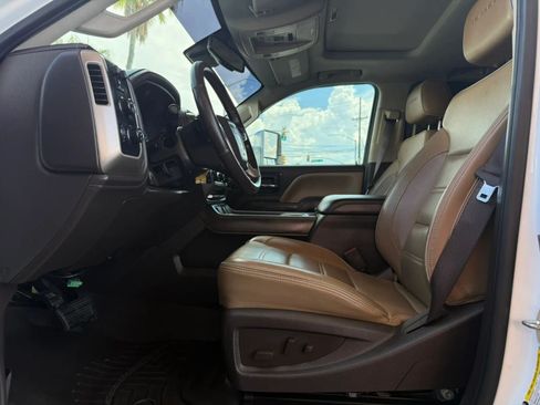 Used 2017 GMC Sierra 3500 Denali w/ Duramax Plus Package AWD/4WD image 43