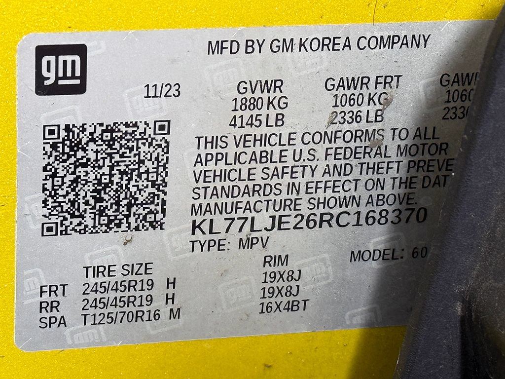 Used 2024 Chevrolet Trax RS FWD image 32