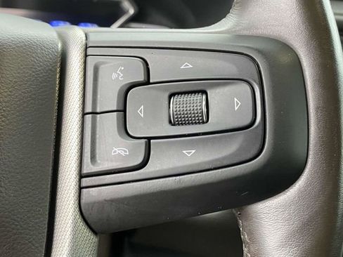 Used 2021 GMC Yukon Denali w/ Denali Premium Package image 28