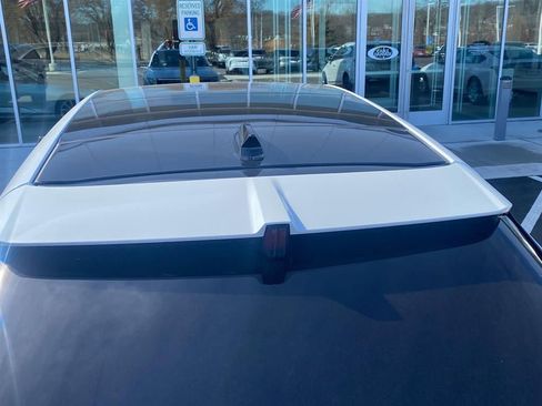 Used 2026 Cadillac Lyriq Premium Luxury w/ LPO, Floor Liner Package image 10