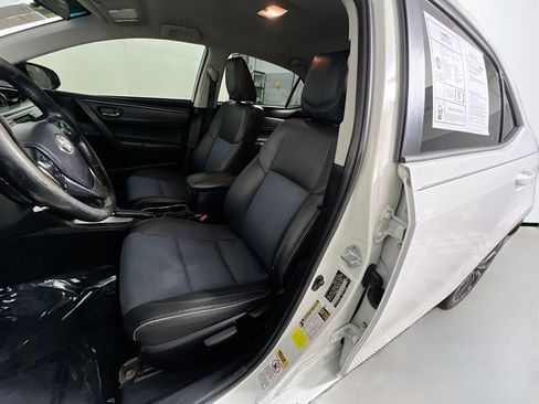 Used 2014 Toyota Corolla S image 15
