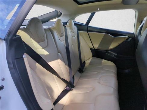 Used 2014 Tesla Model S 60 image 21