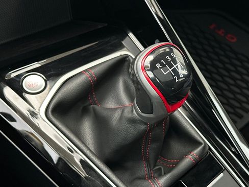 Certified 2024 Volkswagen GTI Autobahn image 22