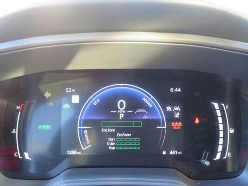 Certified 2026 Toyota Corolla SE image 37