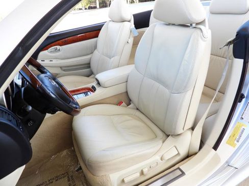 Used 2006 Lexus SC 430 Convertible image 58