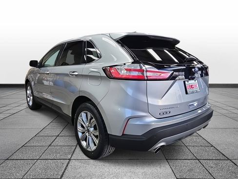 Used 2024 Ford Edge Titanium image 7