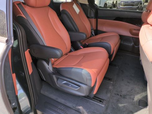 New 2026 Kia Carnival SX Prestige FWD image 47