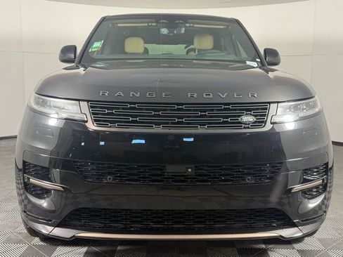 New 2026 Land Rover Range Rover Sport Dynamic SE AWD/4WD image 9
