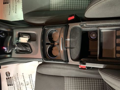 Used 2023 Dodge Charger GT w/ Blacktop Package image 38