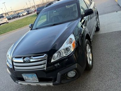 Used 2013 Subaru Outback 3.6R Limited w/ Moonroof Pkg