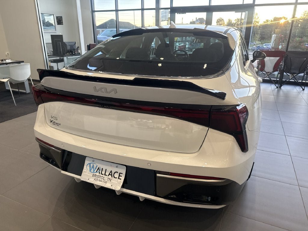 New 2026 Kia K5 LXS FWD image 5